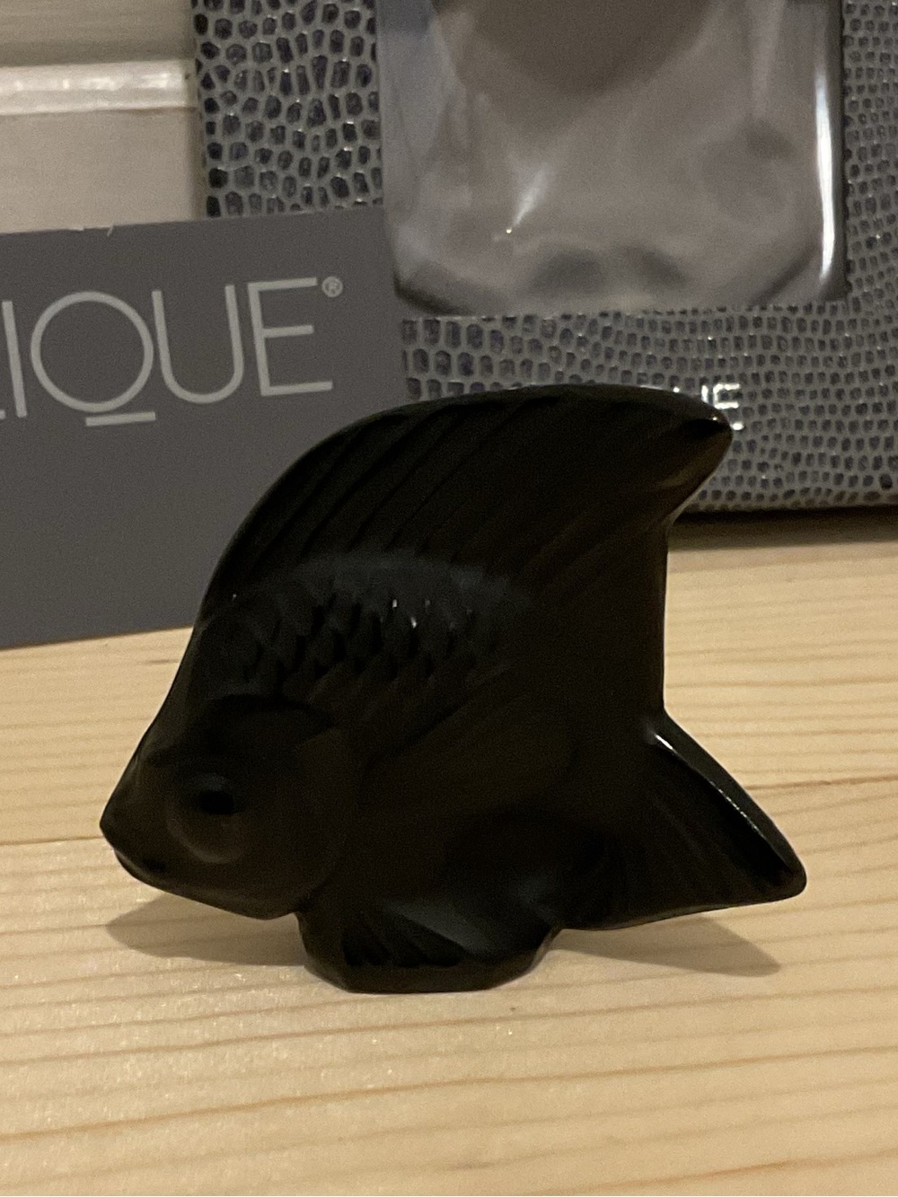 Lalique Cachet Poisson Noir Fish Crystal Sculpture